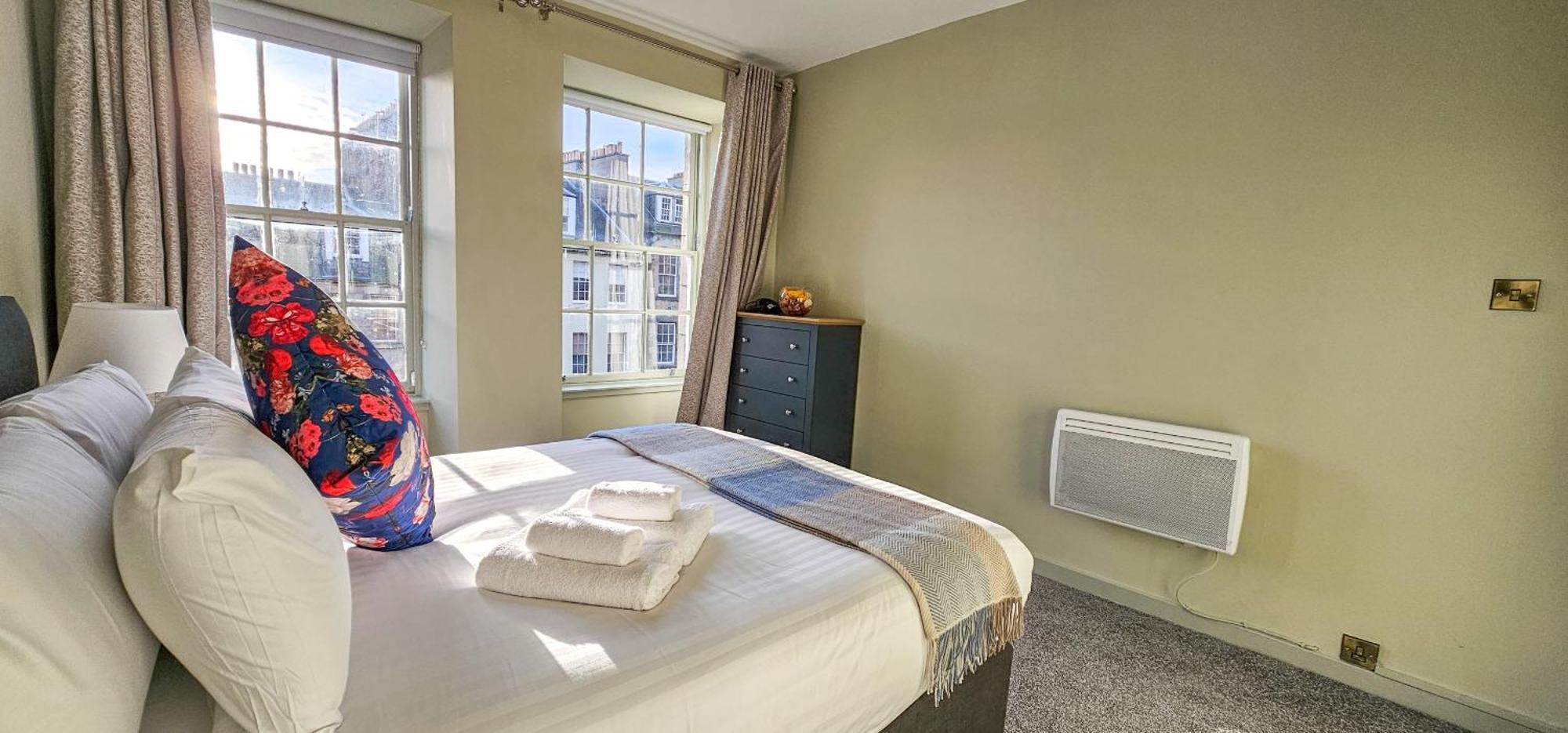 Royal Mile - Bright 2 Bedroom Apartment EDI Eksteriør billede
